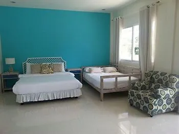 Momo Beach House Panglao Rezort