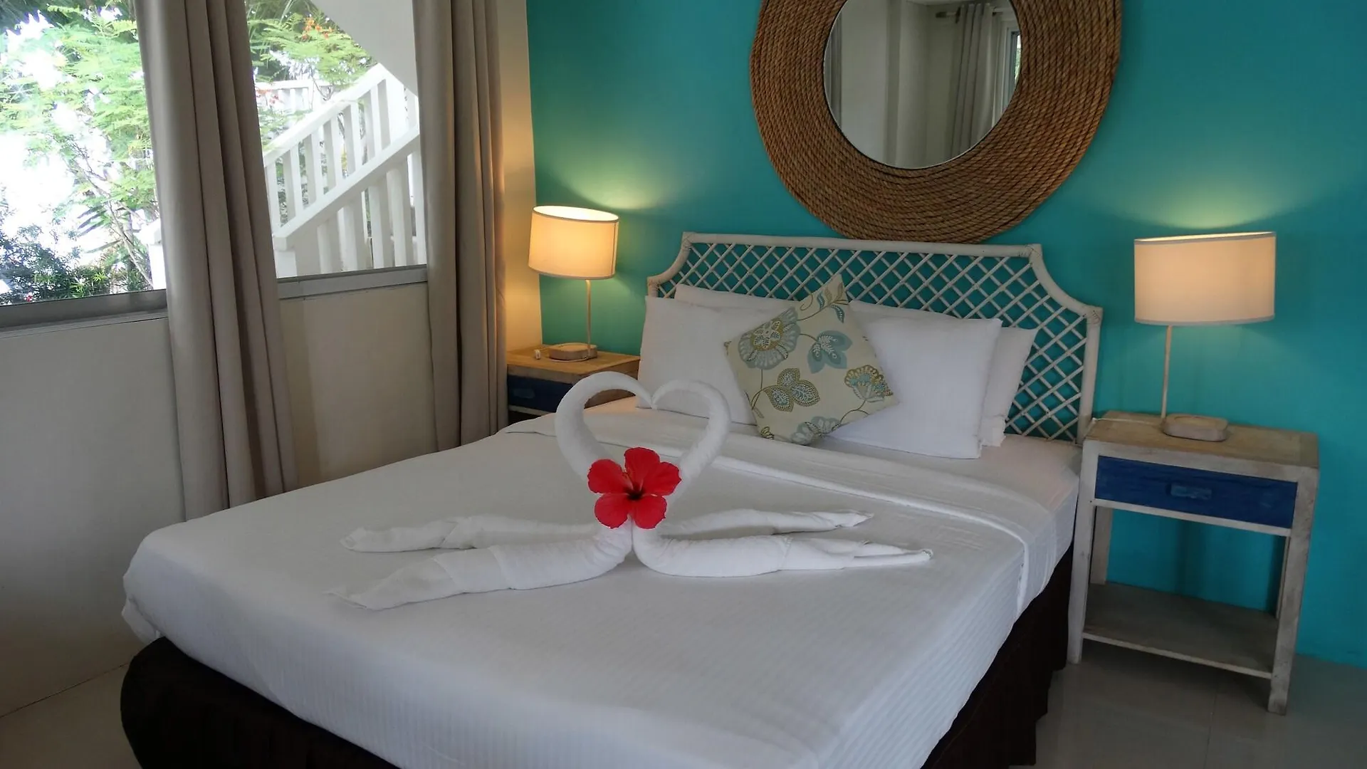 Momo Beach House Panglao Rezort